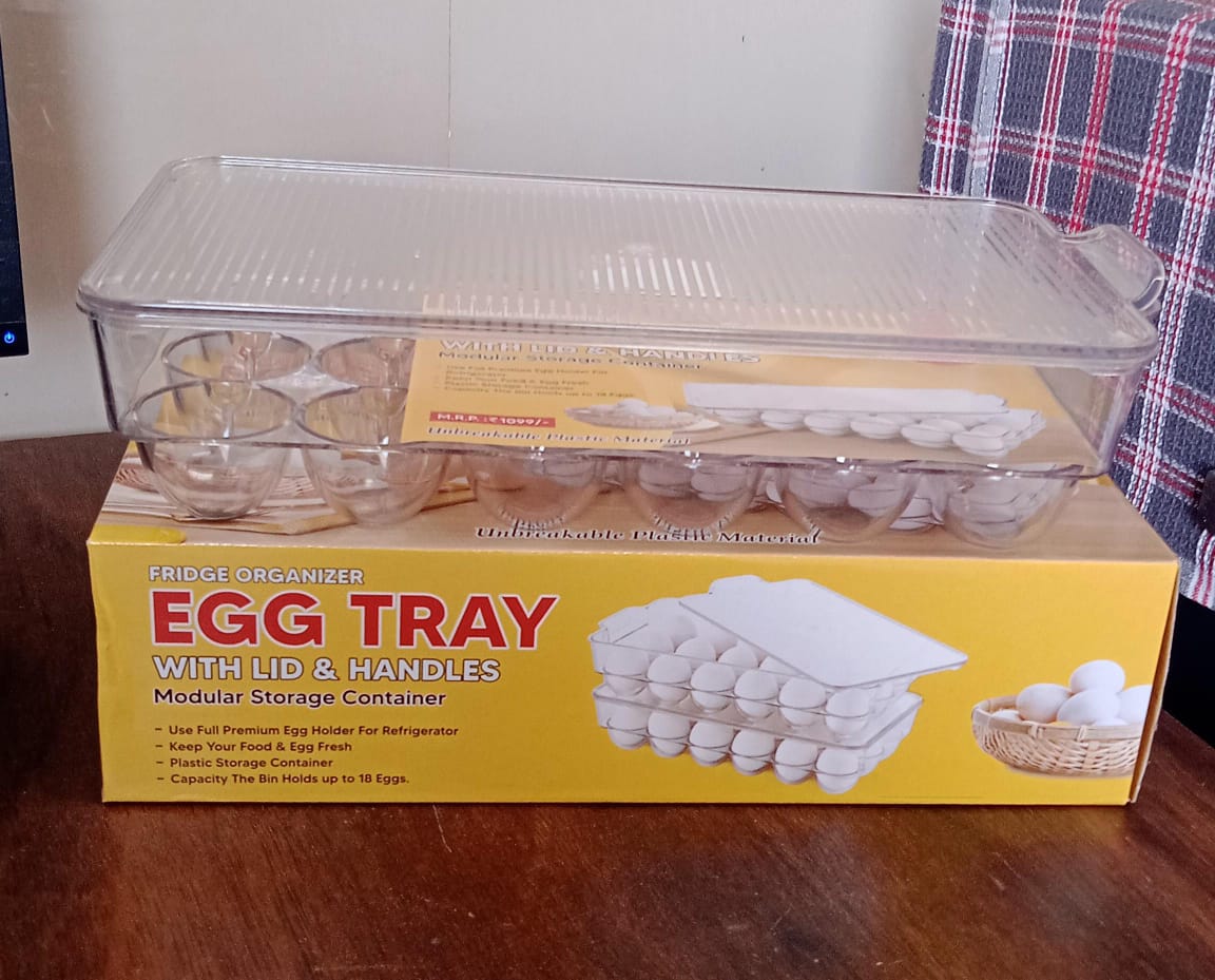 Plastic 18 Cavity Egg Storage Box Or Egg Trays For Refrigerator With Lid Handles High Quality Rectangular Egg Tray Box For 18 Egg (1 Pc)